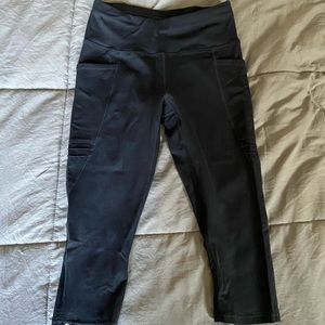 Oiselle pocket jogger capris